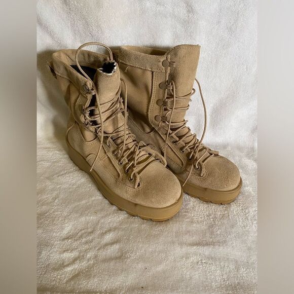 Army grade combat boots‎ - Picture 1 of 5